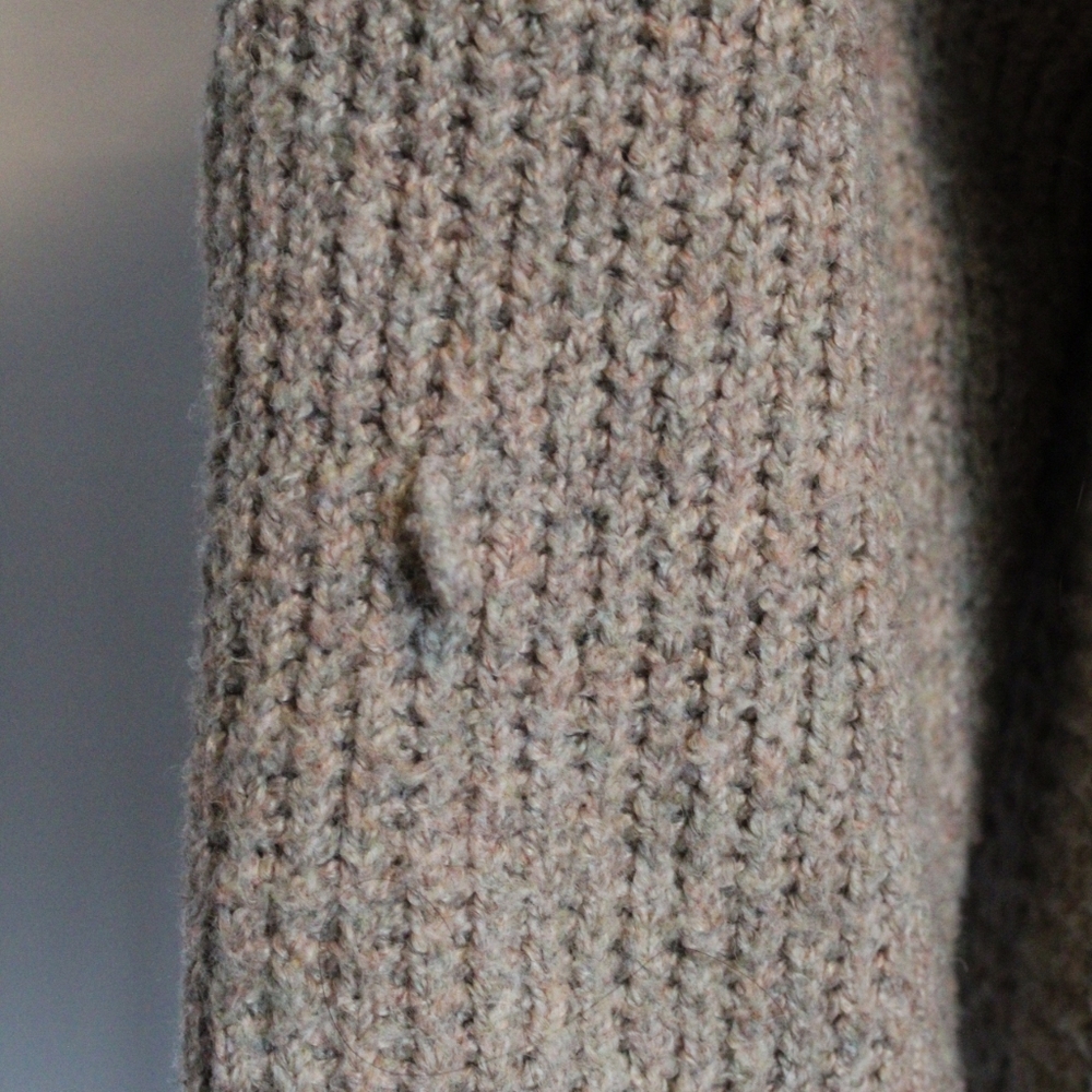 Mauriceās Womenās Open Knit Sweater ā Size L - Picture 8 of 8